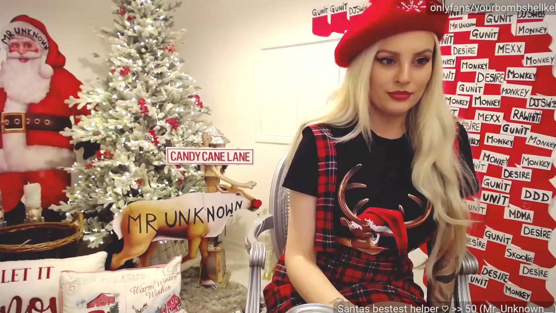 Gallery image thumbnail from JingleKells's myfreecams stream on, 12/06/2022, 24:11 image 5 of 20
