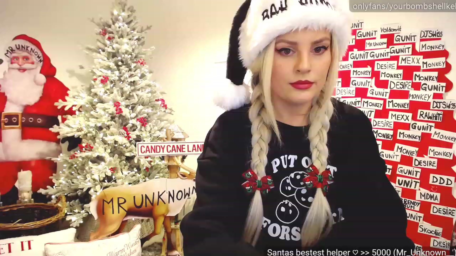 Gallery image thumbnail from JingleKells's myfreecams stream on, 12/07/2022, 23:57 image 8 of 20