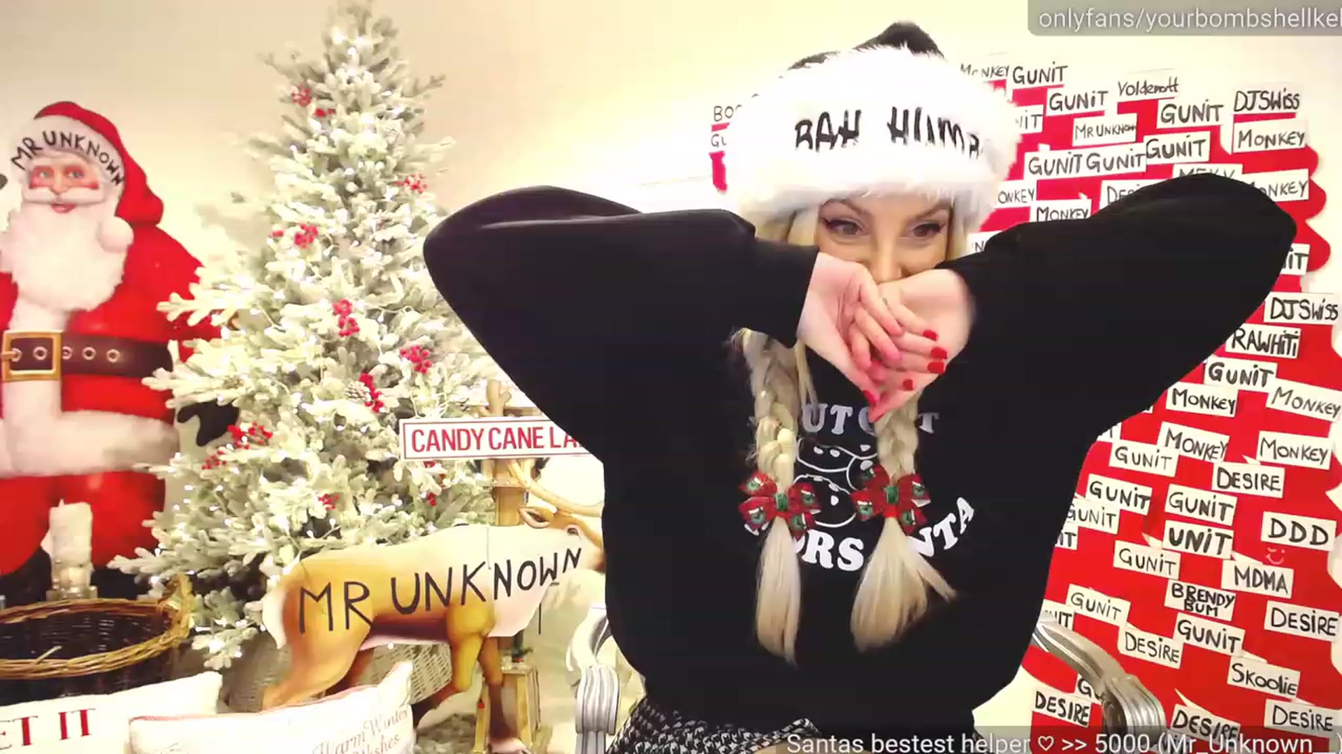 Gallery image thumbnail from JingleKells's myfreecams stream on, 12/07/2022, 23:57 image 4 of 20