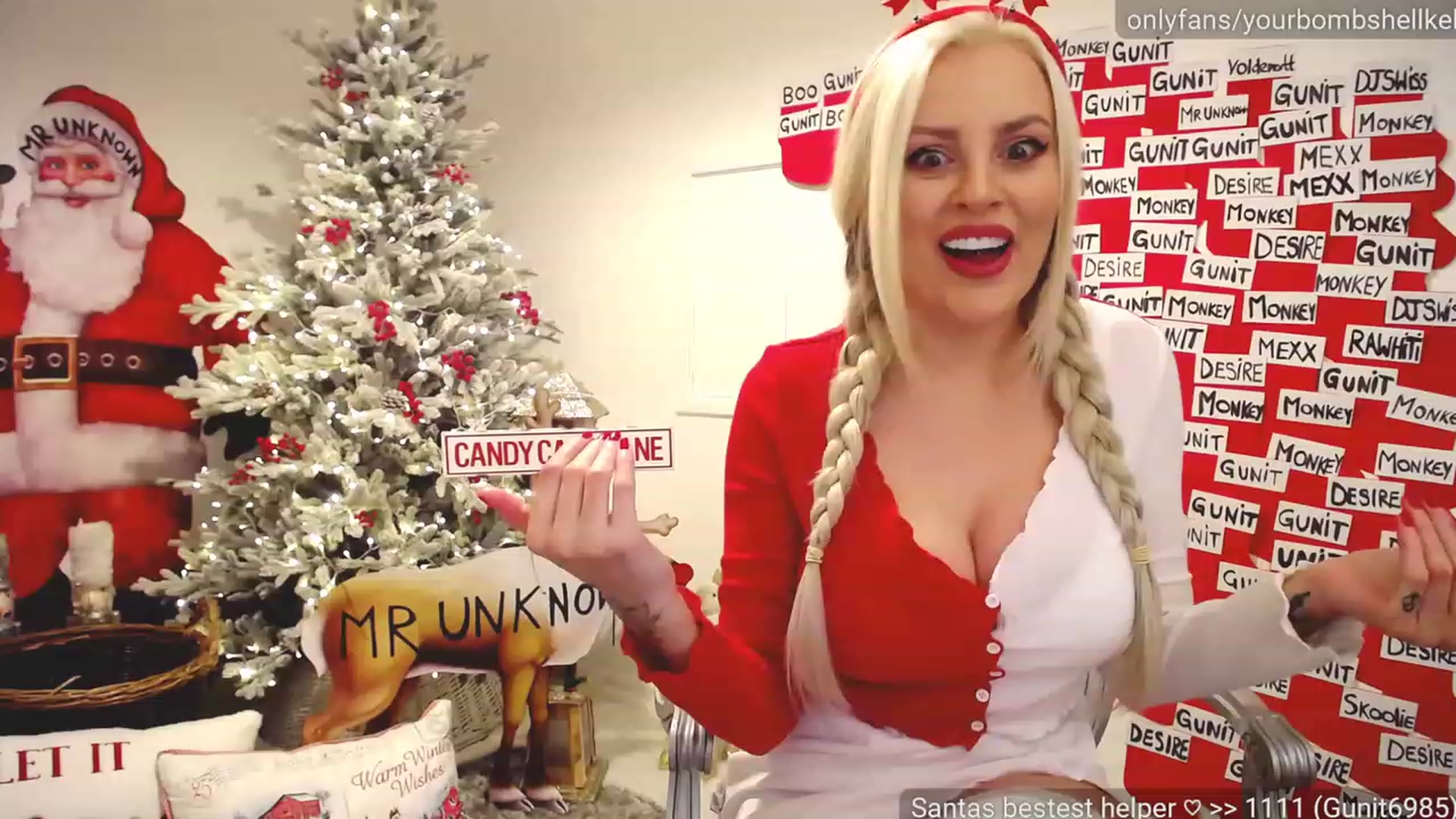 Gallery image thumbnail from JingleKells's myfreecams stream on, 12/08/2022, 22:13 image 13 of 20