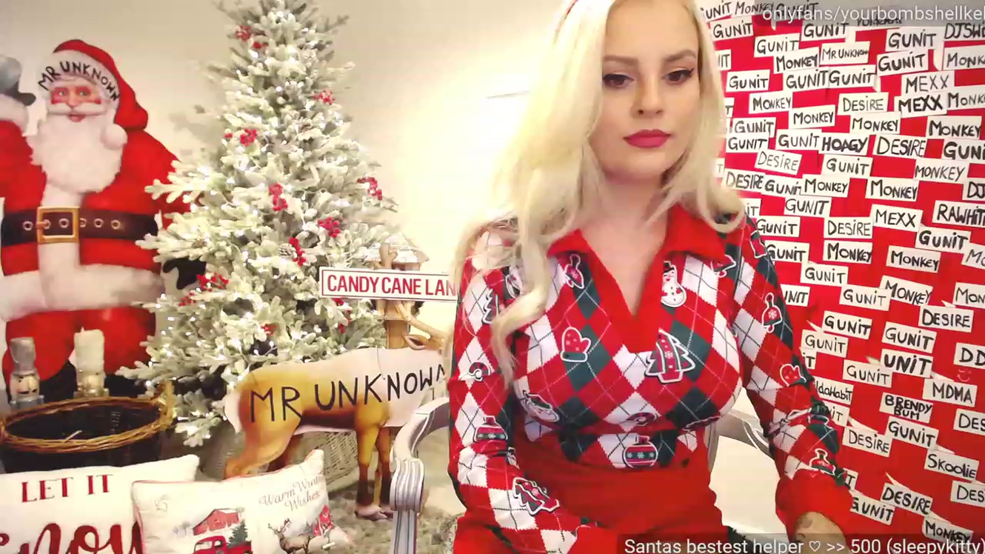 Gallery image thumbnail from JingleKells's myfreecams stream on, 12/09/2022, 23:55 image 4 of 20
