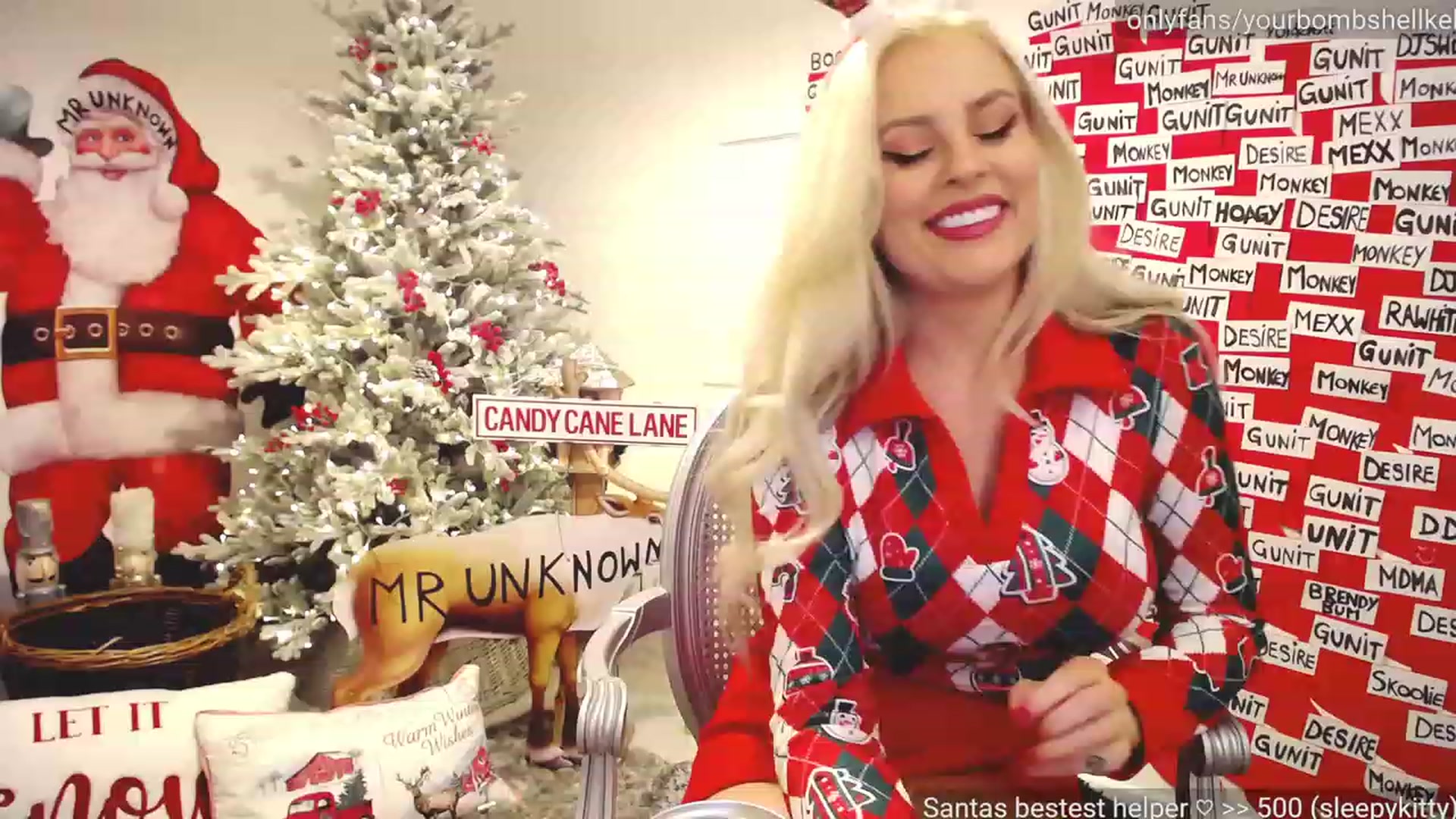 Gallery image thumbnail from JingleKells's myfreecams stream on, 12/09/2022, 23:55 image 3 of 20