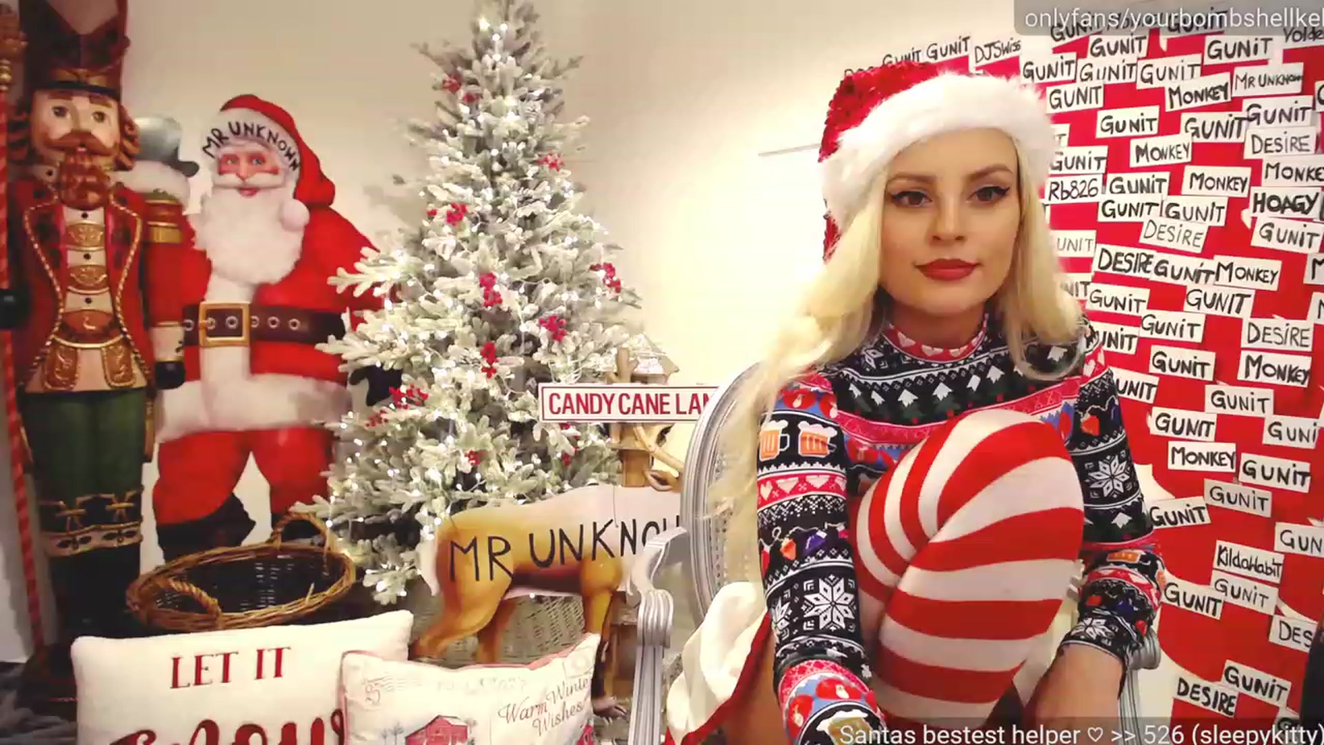 Gallery image thumbnail from JingleKells's myfreecams stream on, 12/12/2022, 22:39 image 15 of 20