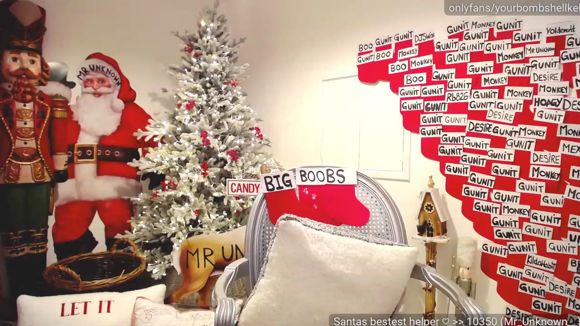 Gallery image thumbnail from JingleKells's myfreecams stream on, 12/16/2022, 01:06 image 4 of 20