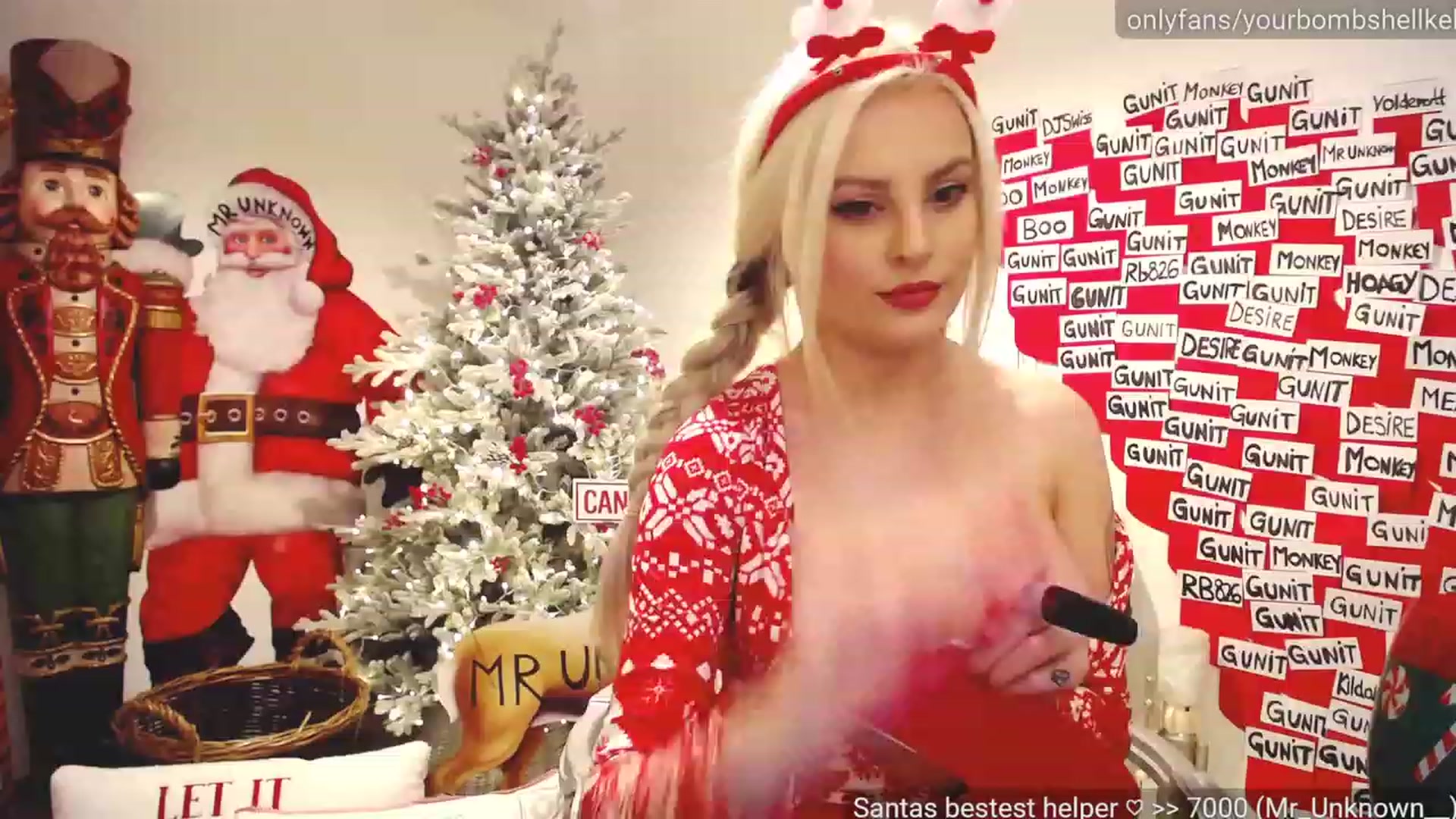 Gallery image thumbnail from JingleKells's myfreecams stream on, 12/17/2022, 02:47 image 9 of 20