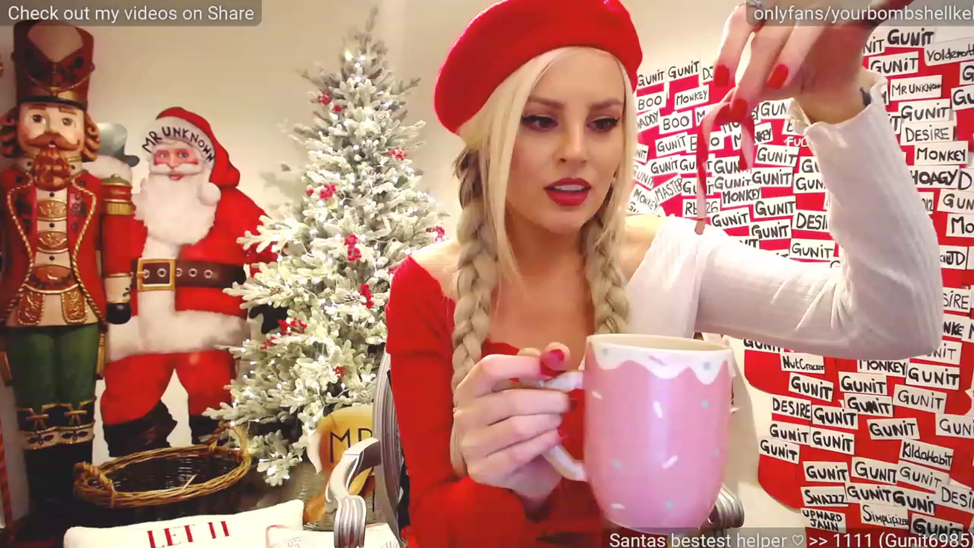 Gallery image thumbnail from JingleKells's myfreecams stream on, 12/29/2022, 22:59 image 11 of 20