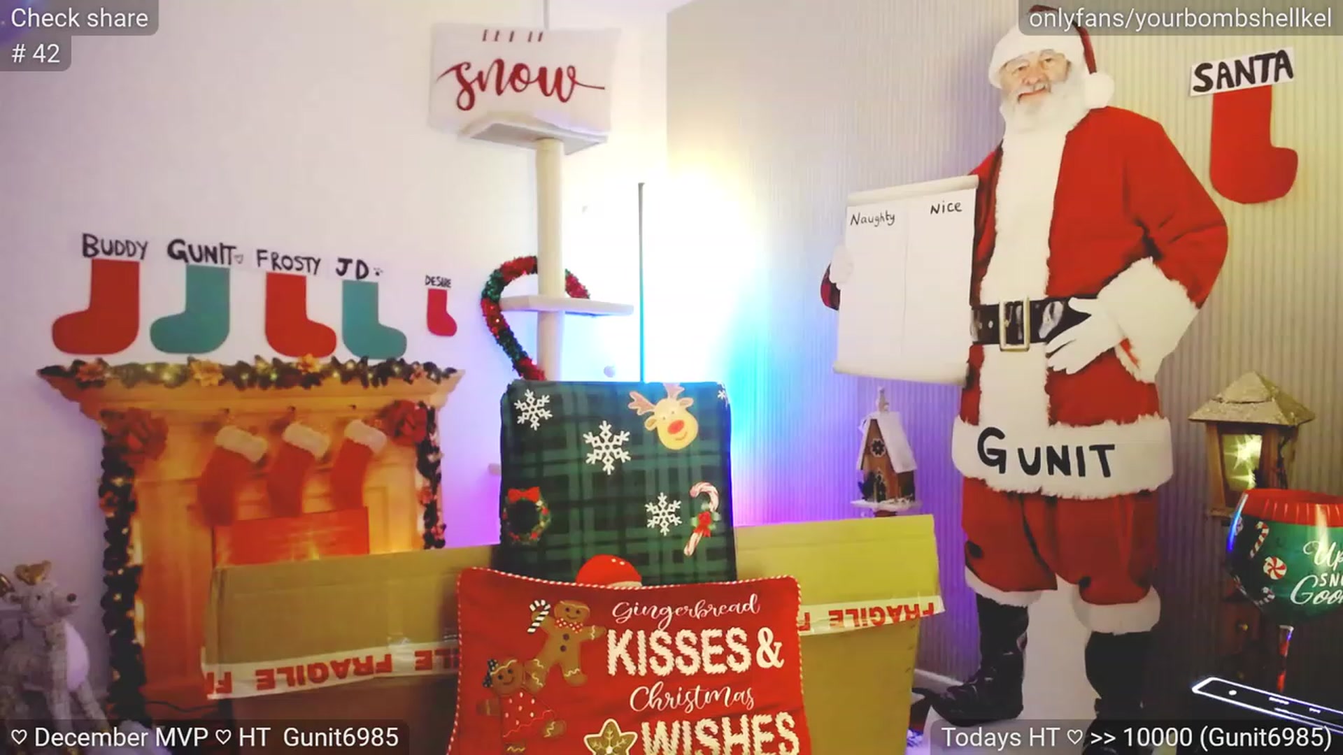 Gallery image thumbnail from JingleKells's myfreecams stream on, 12/03/2023, 01:27 image 14 of 20