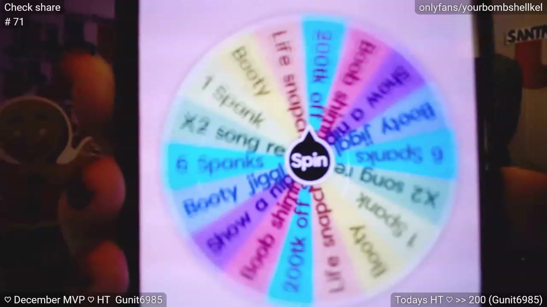 Gallery image thumbnail from JingleKells's myfreecams stream on, 12/14/2023, 22:04 image 6 of 20