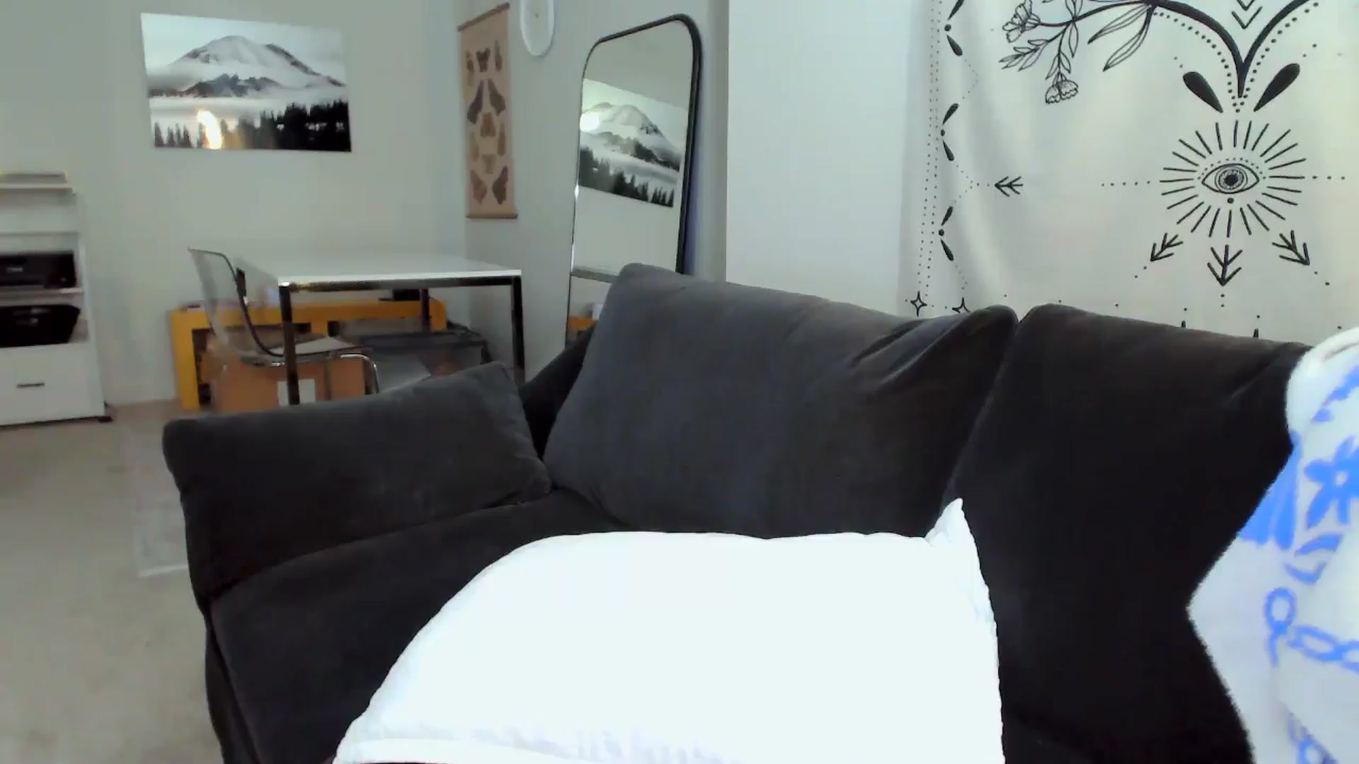 Gallery image thumbnail from JinnaWhite's myfreecams stream on, 05/23/2024, 04:51 image 19 of 20