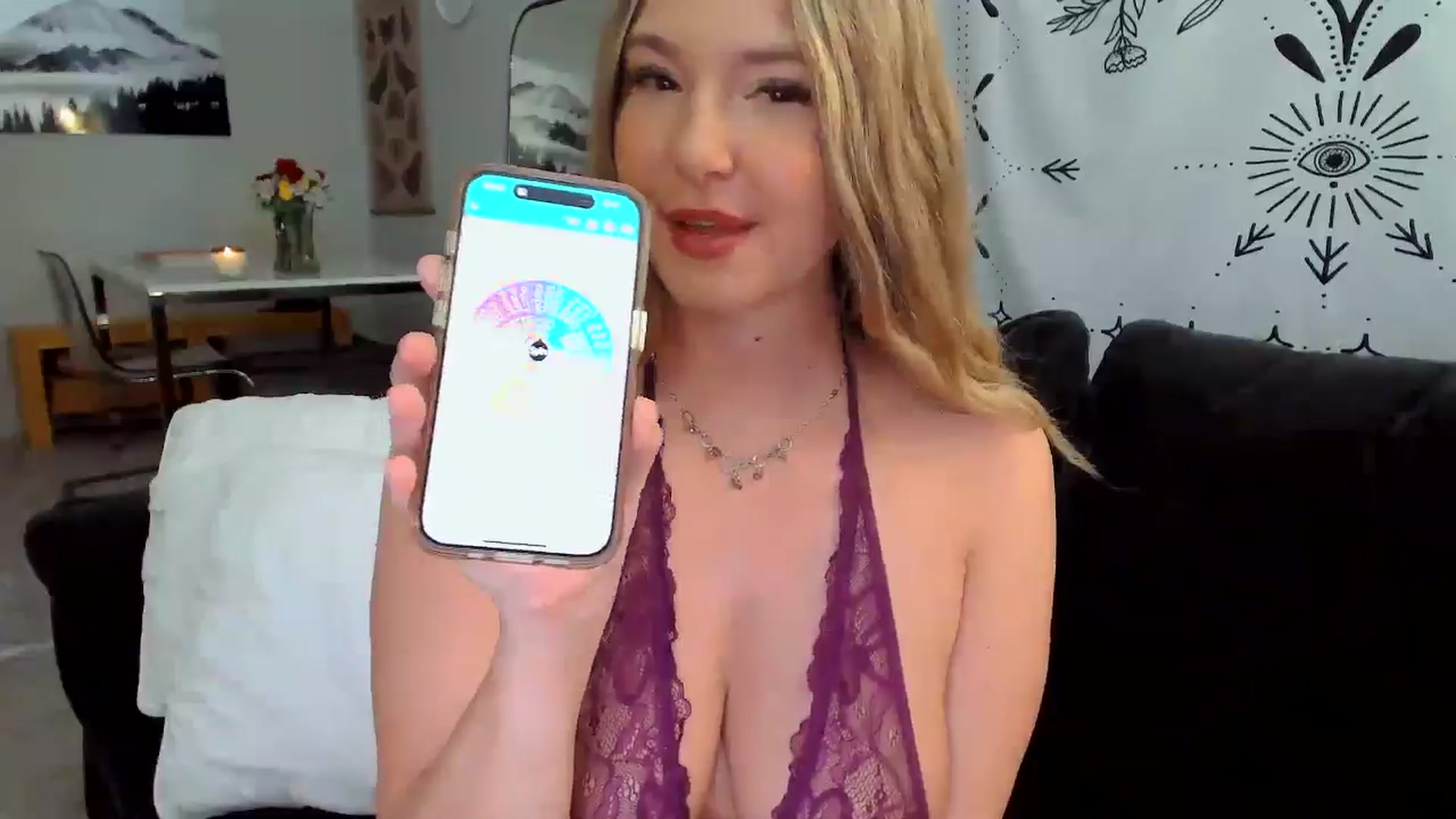 Gallery image thumbnail from JinnaWhite's myfreecams stream on, 06/15/2024, 06:02 image 19 of 20