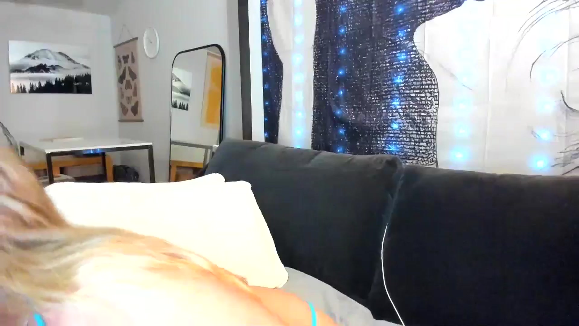 Gallery image thumbnail from JinnaWhite's myfreecams stream on, 09/11/2024, 05:38 image 3 of 20