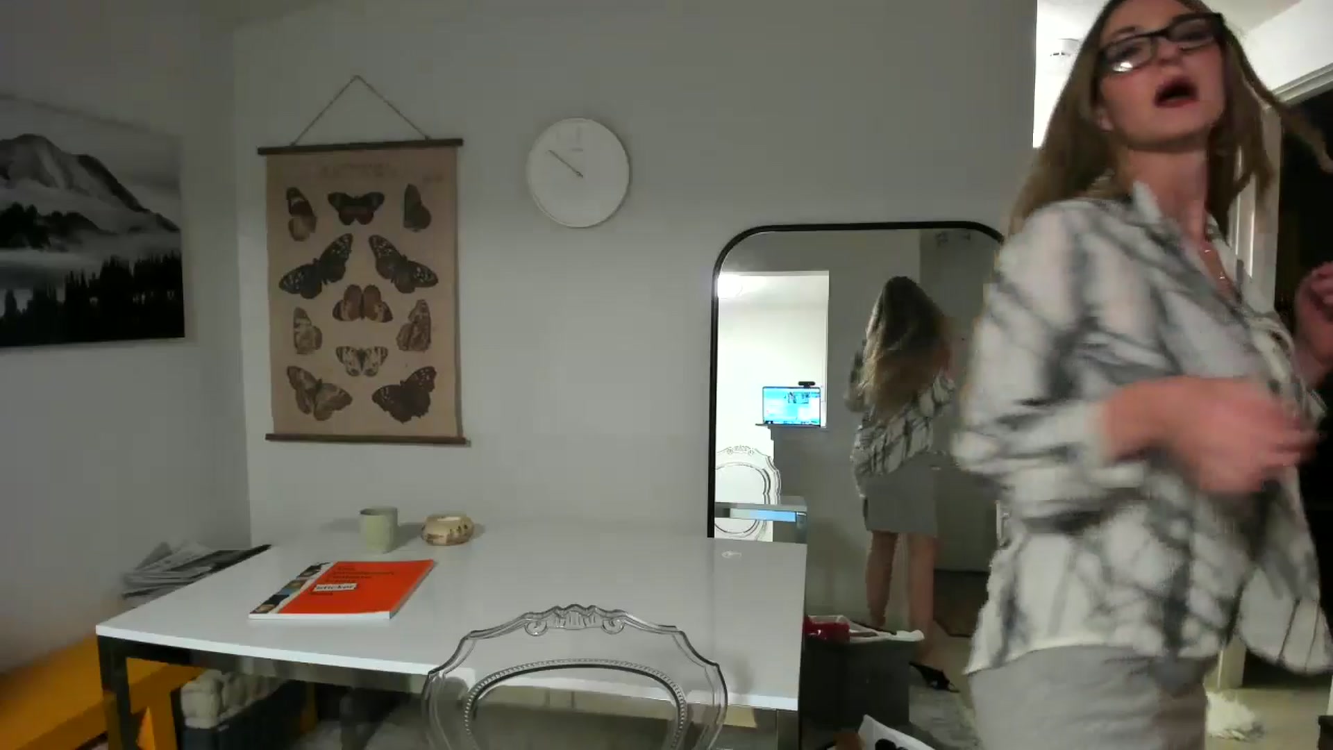 Gallery image thumbnail from JinnaWhite's myfreecams stream on, 12/03/2024, 03:00 image 17 of 20