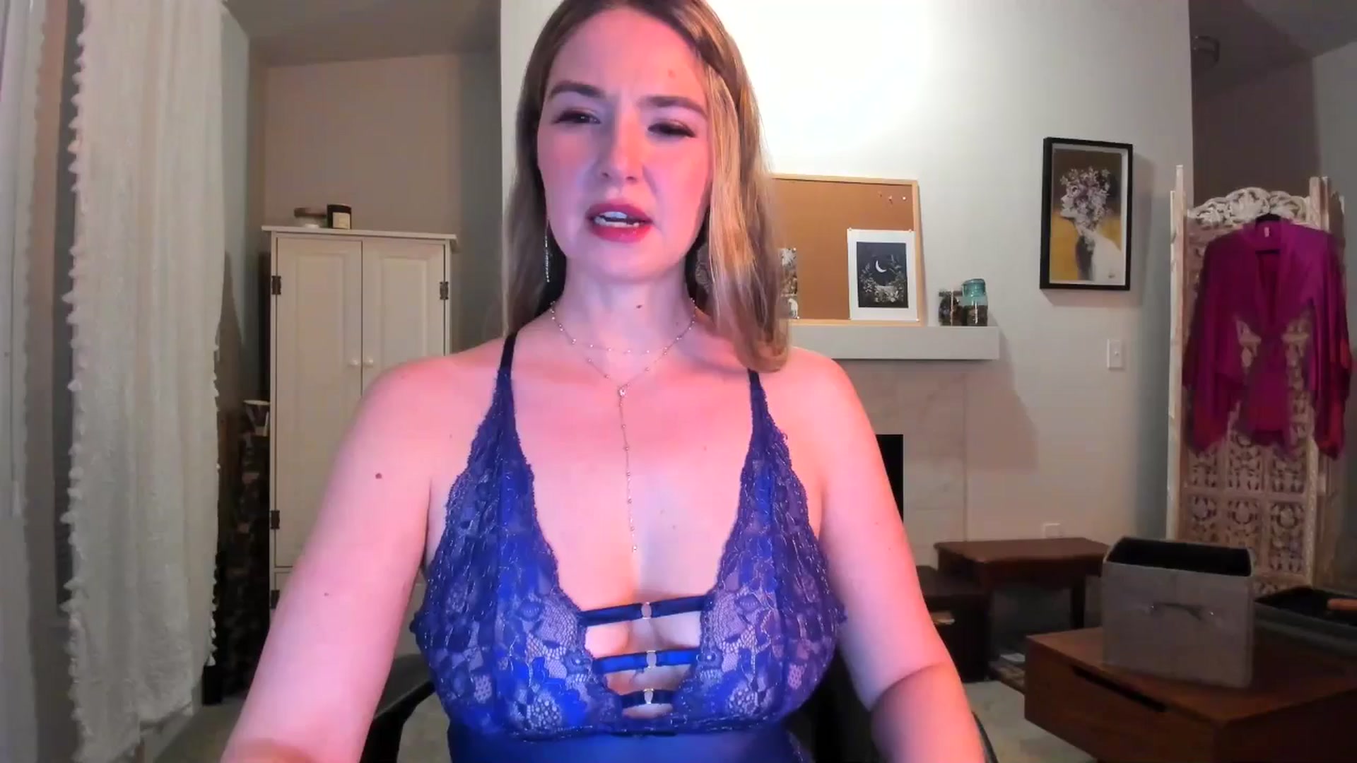 Gallery image thumbnail from JinnaWhite's myfreecams stream on, 01/16/2025, 06:41 image 1 of 20