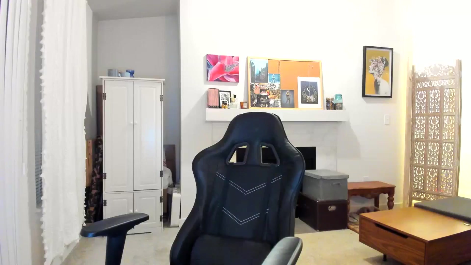 Gallery image thumbnail from JinnaWhite's myfreecams stream on, 03/13/2025, 02:24 image 20 of 20