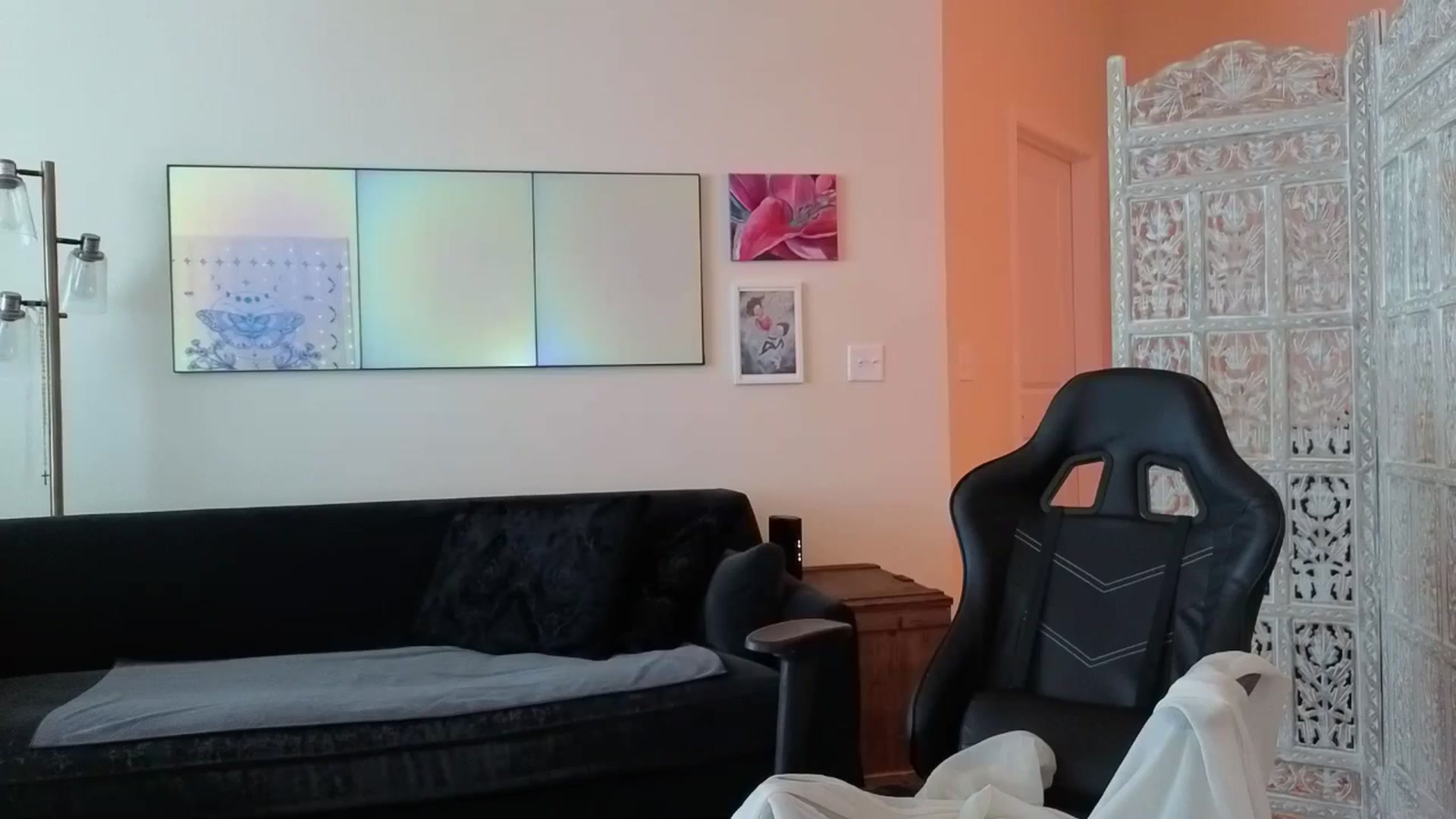 Gallery image thumbnail from JinnaWhite's myfreecams stream on, 11/01/2025, 22:53 image 3 of 20