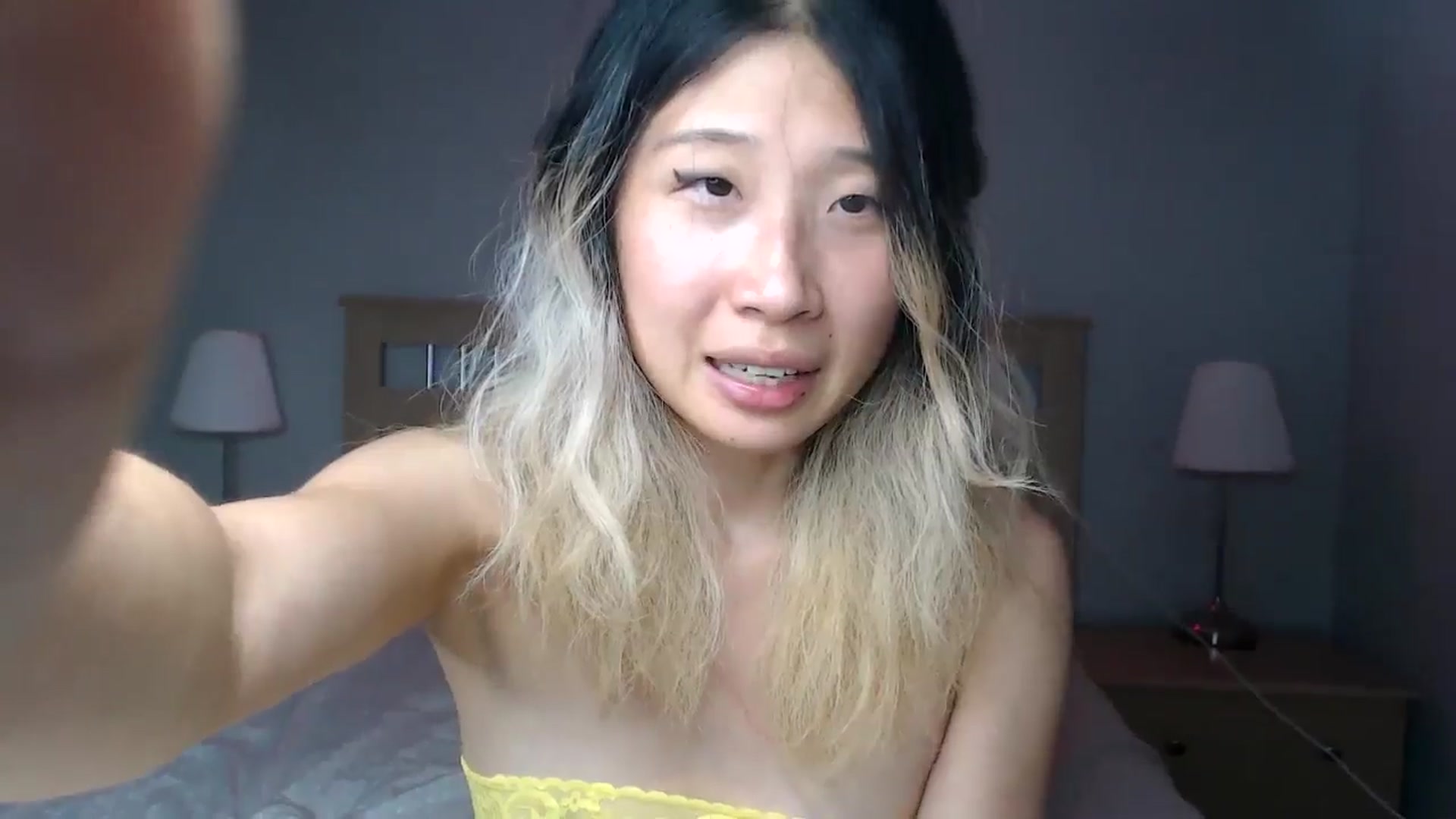 Gallery image thumbnail from Jiwoo's myfreecams stream on, 09/18/2025, 01:05 image 2 of 20