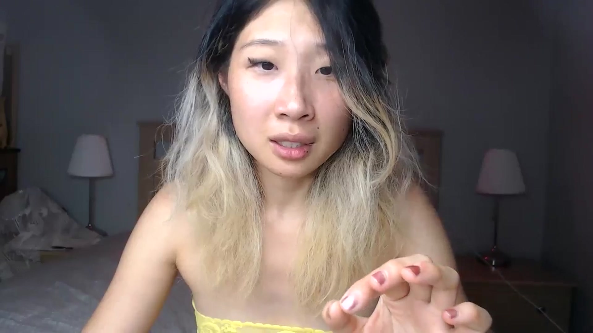 Gallery image thumbnail from Jiwoo's myfreecams stream on, 09/18/2025, 01:05 image 18 of 20