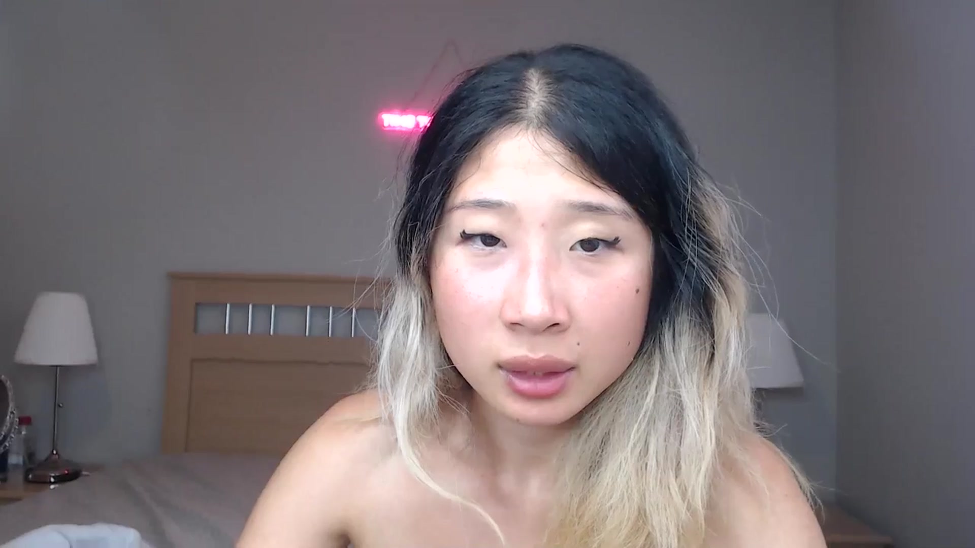 Gallery image thumbnail from Jiwoo's myfreecams stream on, 09/18/2025, 17:56 image 6 of 20
