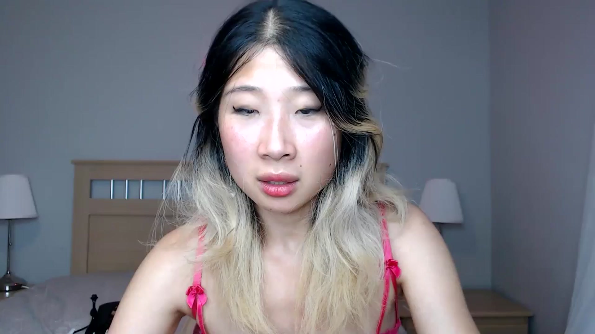 Gallery image thumbnail from Jiwoo's myfreecams stream on, 09/22/2025, 06:09 image 15 of 20