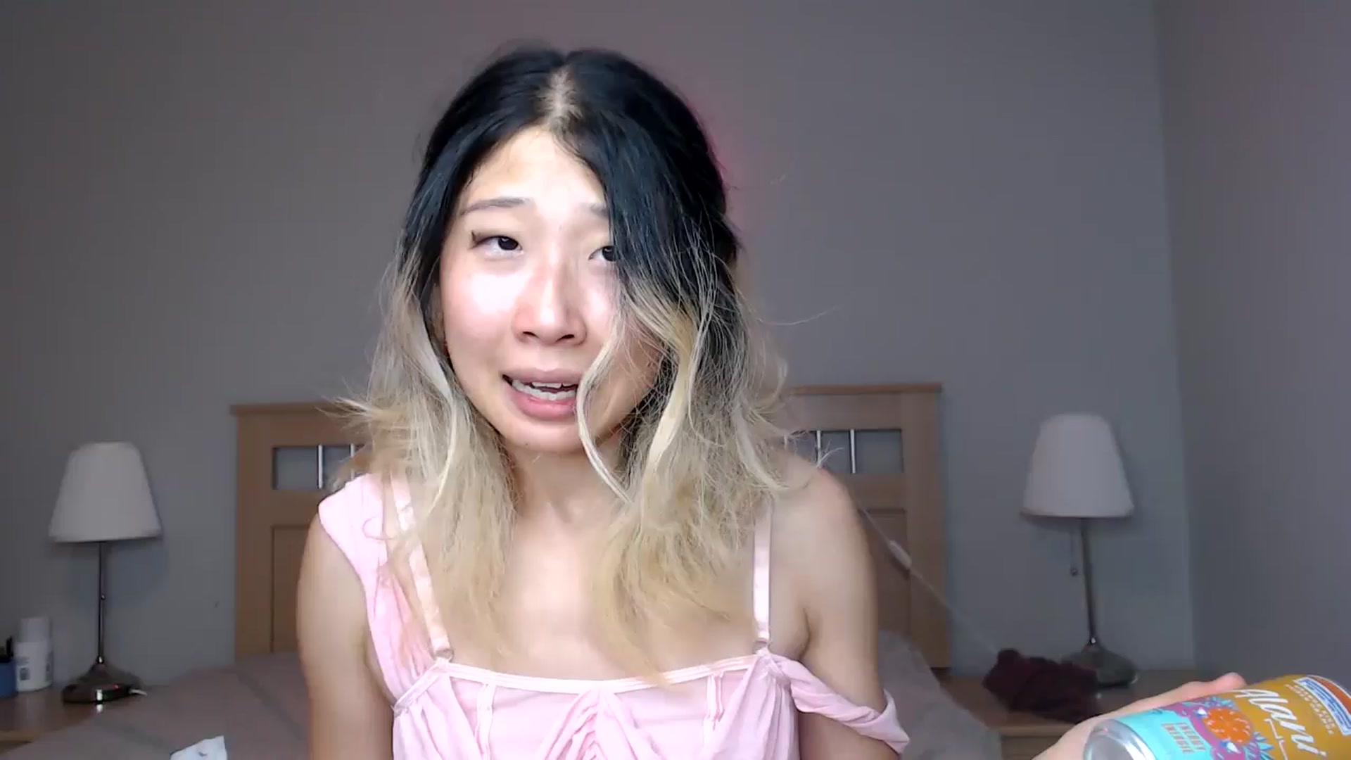 Gallery image thumbnail from Jiwoo's myfreecams stream on, 09/25/2025, 06:56 image 12 of 20