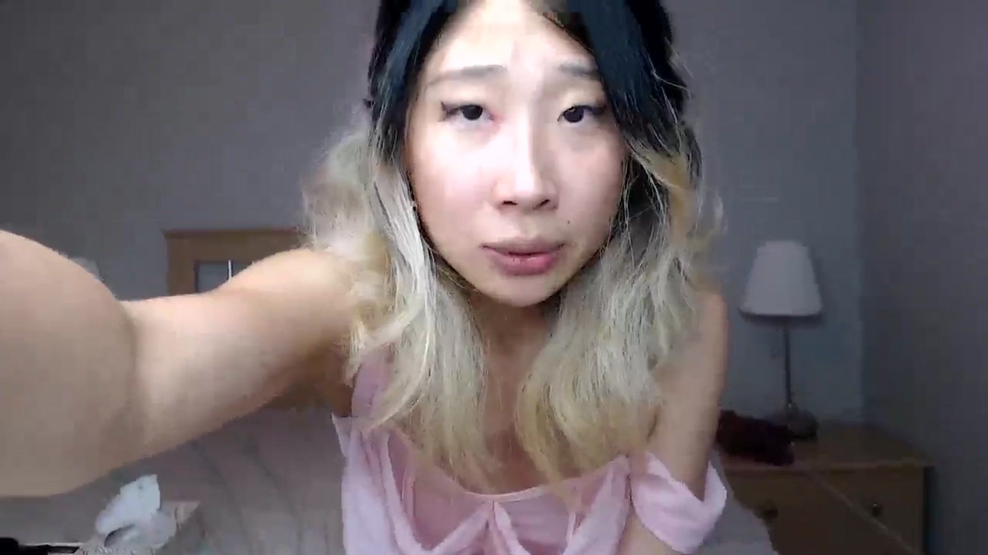 Gallery image thumbnail from Jiwoo's myfreecams stream on, 09/25/2025, 06:56 image 19 of 20