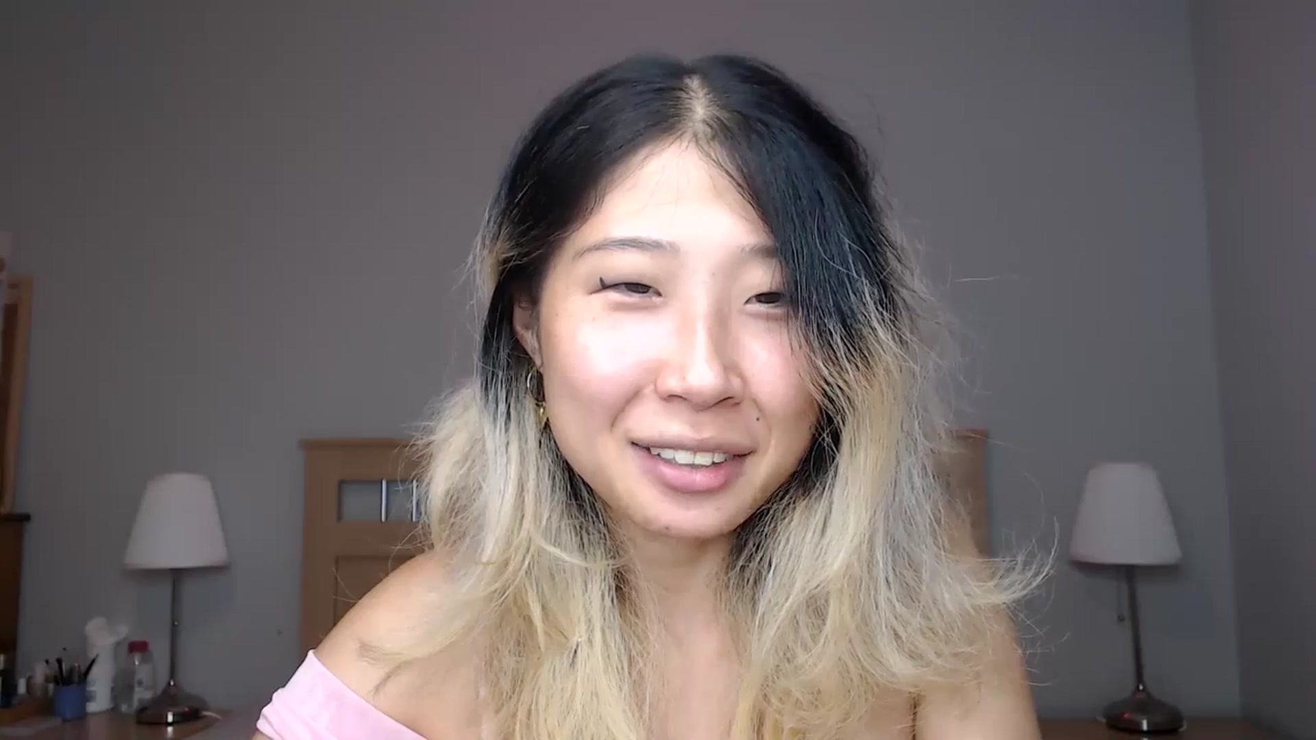 Gallery image thumbnail from Jiwoo's myfreecams stream on, 09/26/2025, 24:55 image 6 of 20