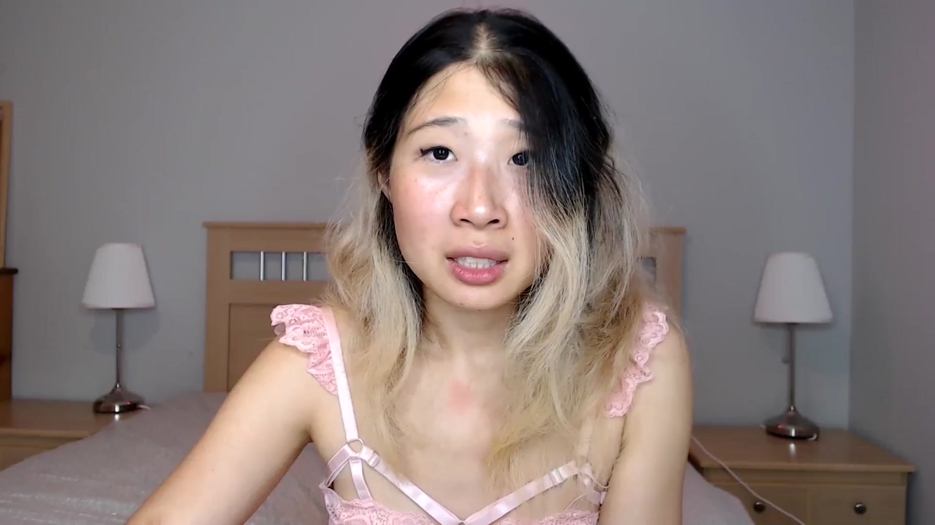 Gallery image thumbnail from Jiwoo's myfreecams stream on, 10/07/2025, 24:53 image 10 of 20