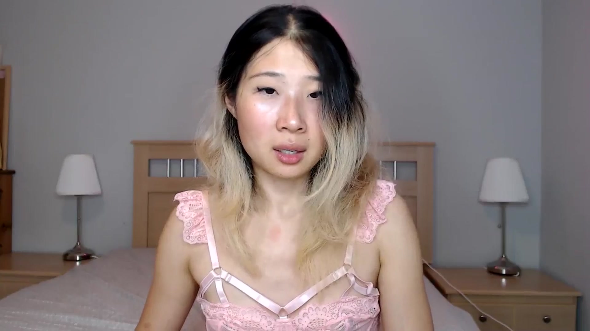 Gallery image thumbnail from Jiwoo's myfreecams stream on, 10/07/2025, 24:53 image 15 of 20