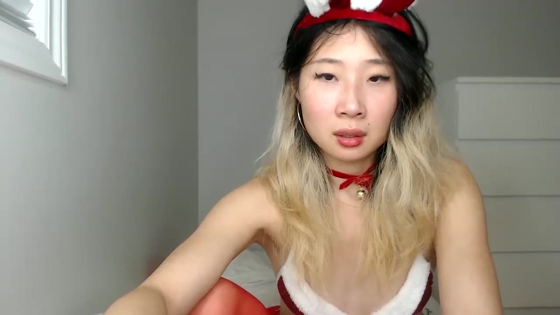 Gallery image thumbnail from Jiwoo's myfreecams stream on, 12/25/2025, 04:59 image 19 of 20