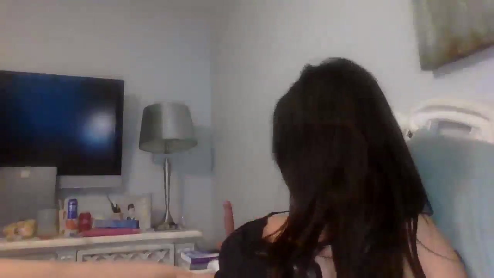 Gallery image thumbnail from Jizz13elle26N's myfreecams stream on, 10/17/2023, 21:56 image 11 of 20