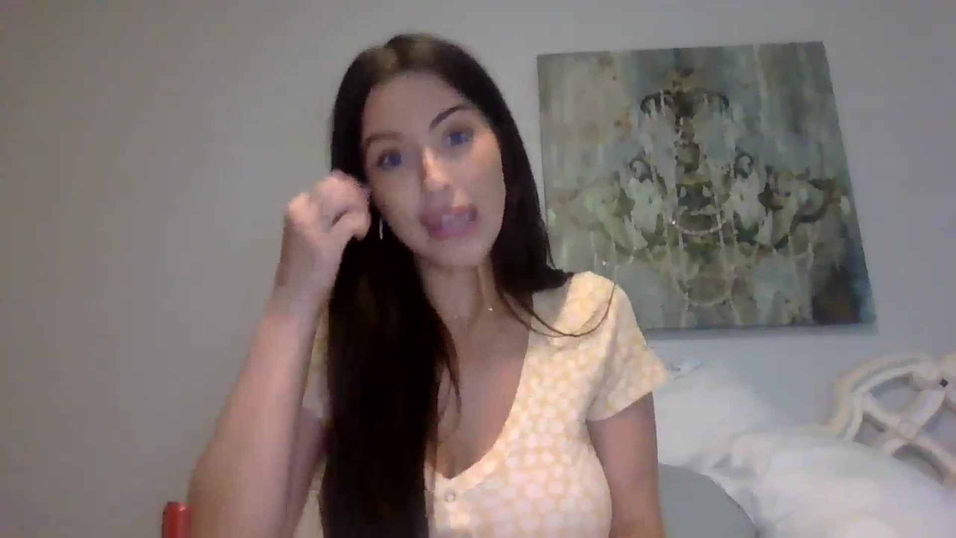 Gallery image thumbnail from Jizzelle1326's myfreecams stream on, 10/13/2023, 22:38 image 2 of 20