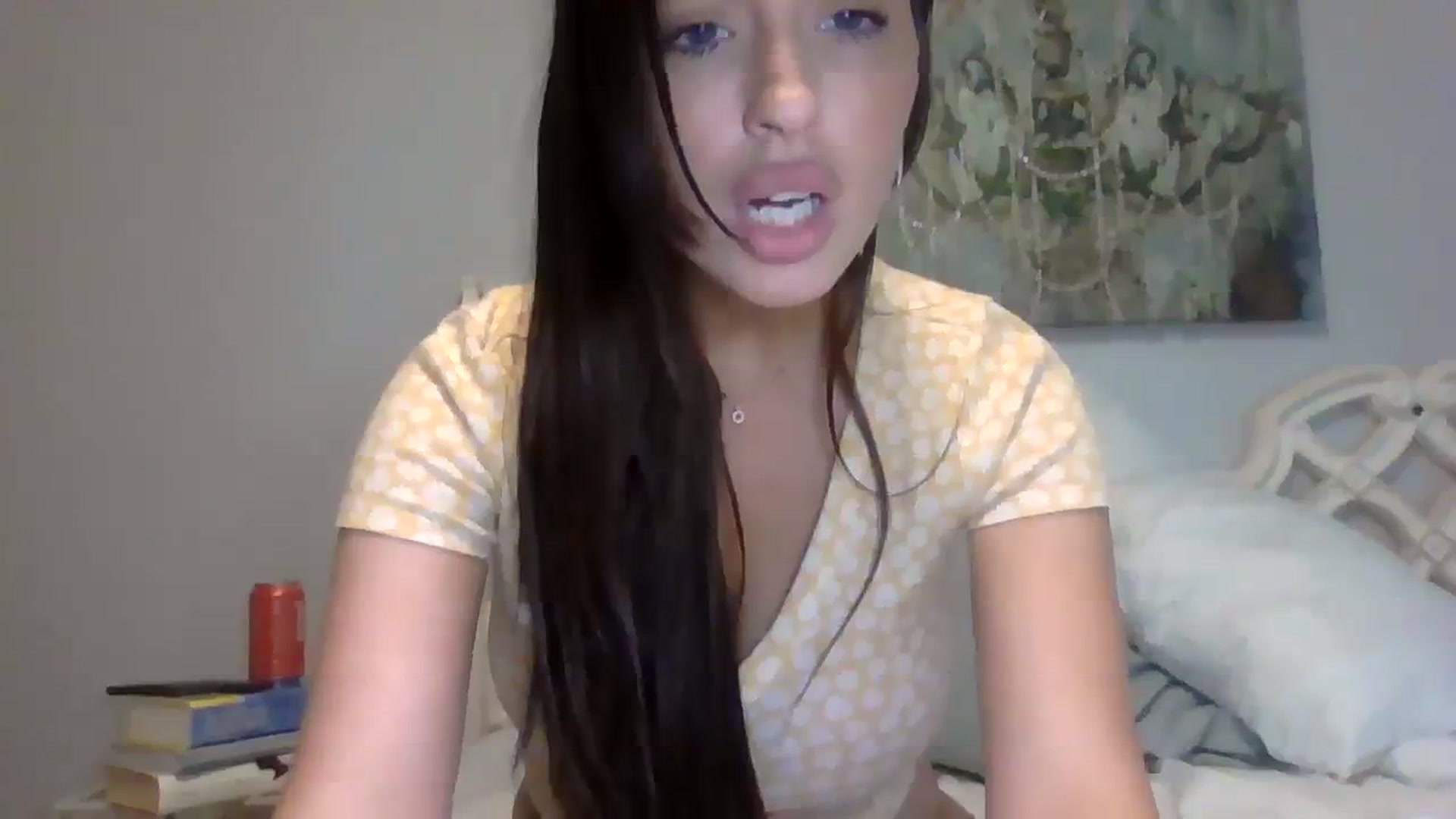 Gallery image thumbnail from Jizzelle1326's myfreecams stream on, 10/13/2023, 22:38 image 7 of 20