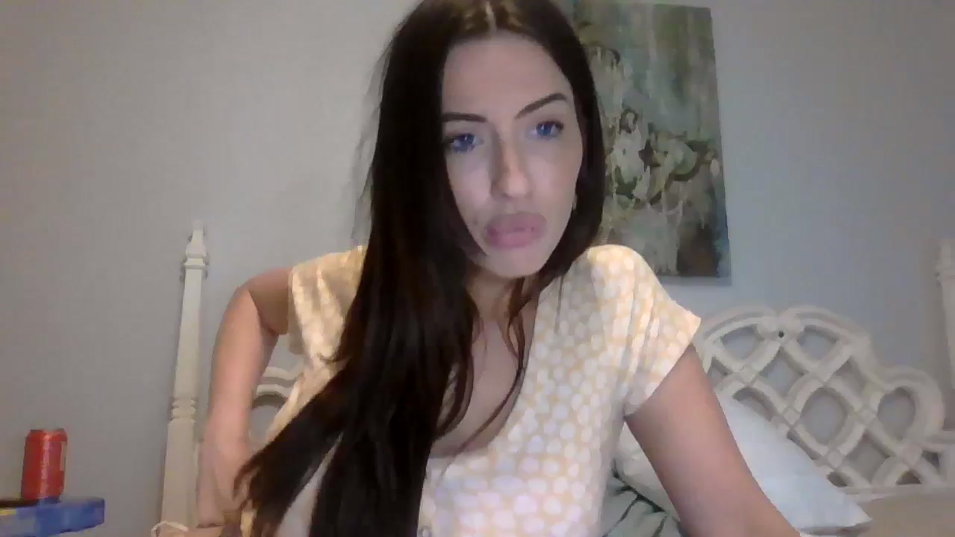 Gallery image thumbnail from Jizzelle1326's myfreecams stream on, 10/13/2023, 22:38 image 12 of 20