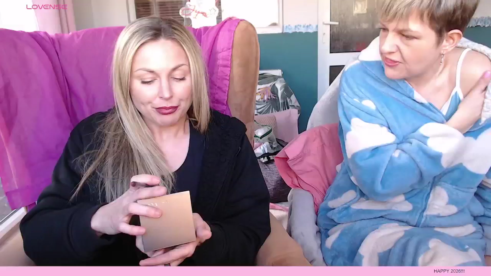Gallery image thumbnail from Jjjynxx's myfreecams stream on, 03/25/2026, 16:57 image 12 of 20