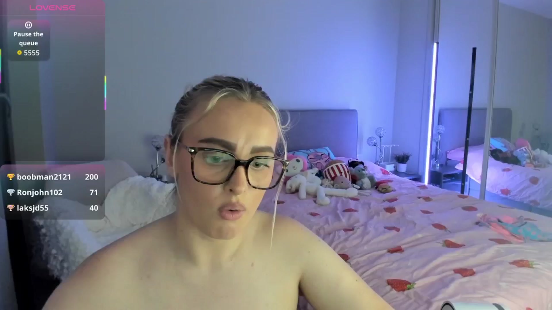 Gallery image thumbnail from Jjulietterose's myfreecams stream on, 08/12/2025, 24:17 image 2 of 20