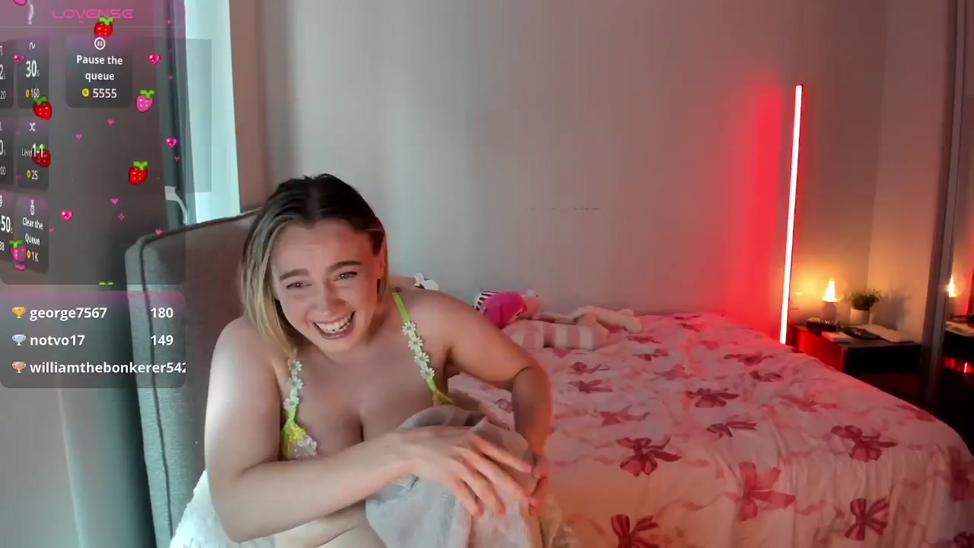 Gallery image thumbnail from Jjulietterose's myfreecams stream on, 04/19/2026, 12:35 image 3 of 20