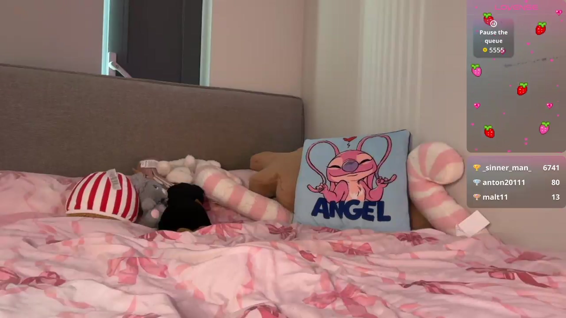 Gallery image thumbnail from Jjulietterose's myfreecams stream on, 05/27/2026, 12:31 image 19 of 20