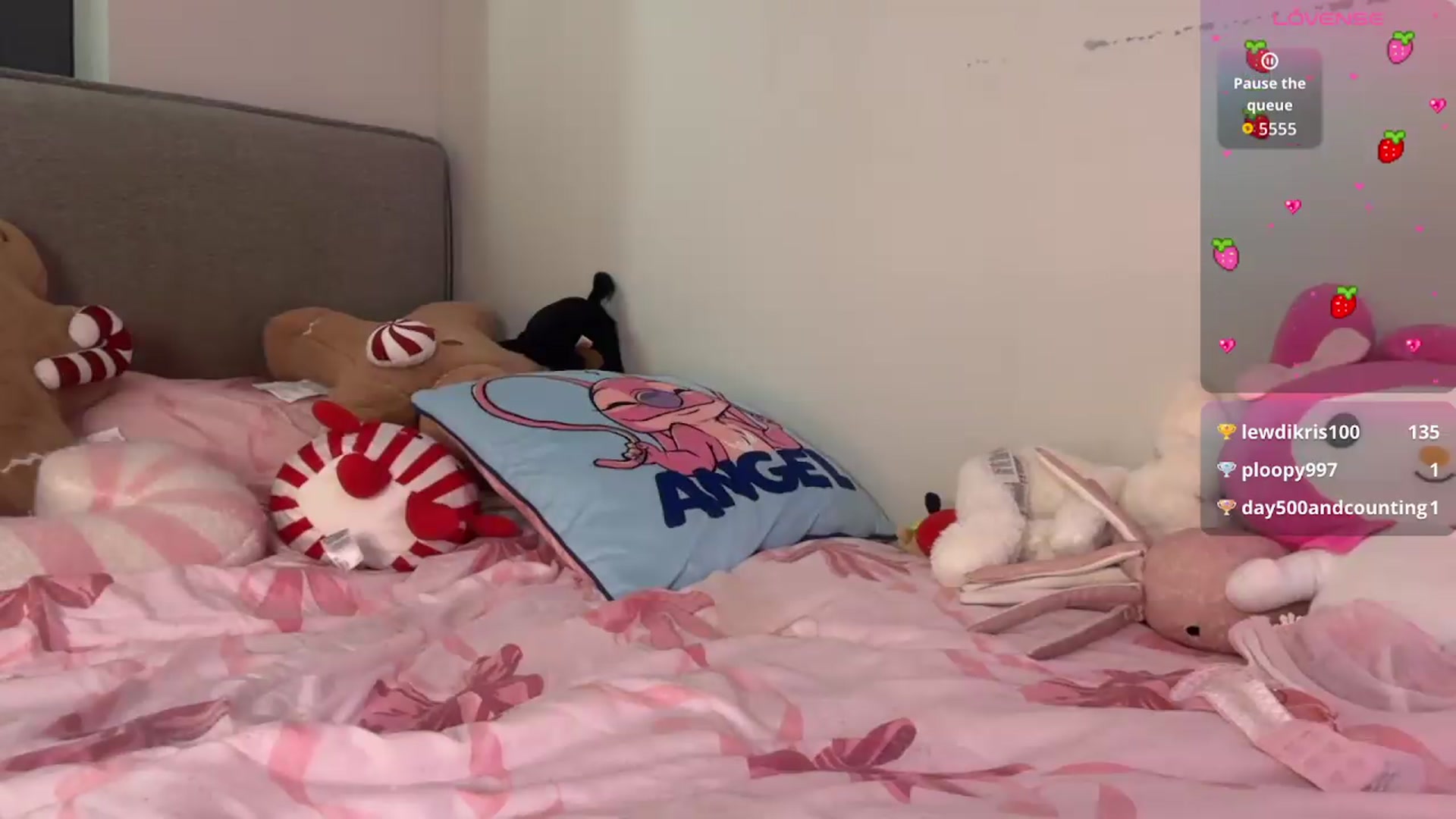 Gallery image thumbnail from Jjulietterose's myfreecams stream on, 06/01/2026, 10:33 image 6 of 20
