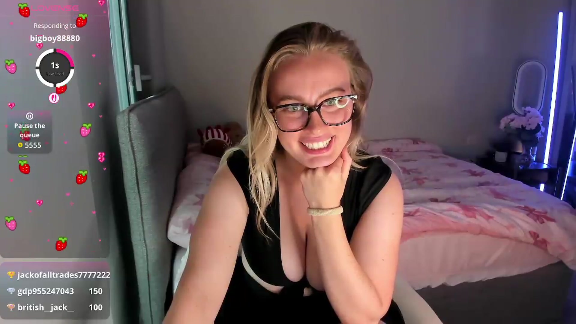 Gallery image thumbnail from Jjulietterose's myfreecams stream on, 07/05/2026, 11:48 image 12 of 20
