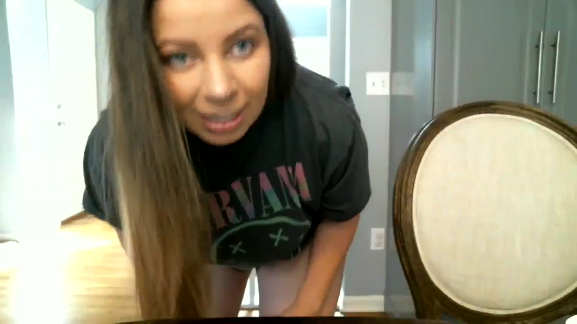 Gallery image thumbnail from Jlove89's myfreecams stream on, 11/16/2024, 19:02 image 9 of 20