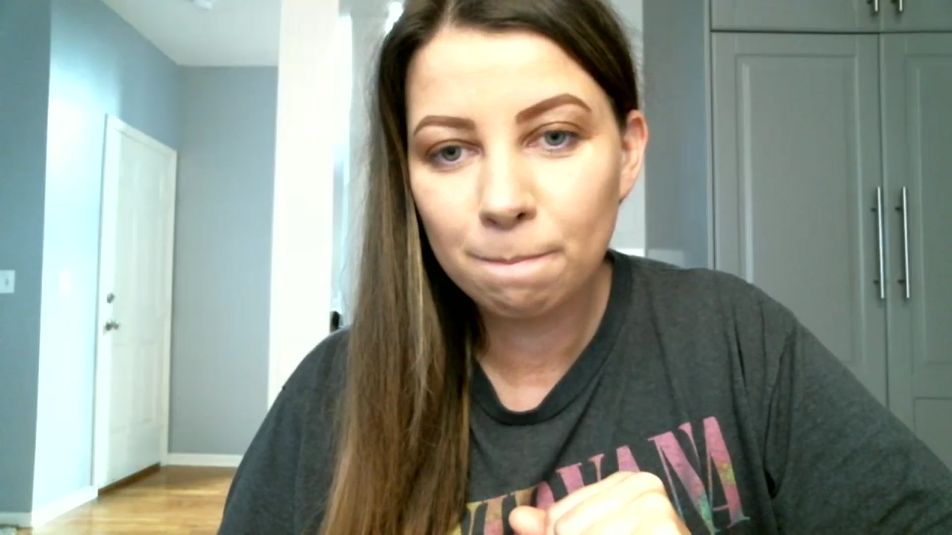 Gallery image thumbnail from Jlove89's myfreecams stream on, 11/16/2024, 19:02 image 14 of 20