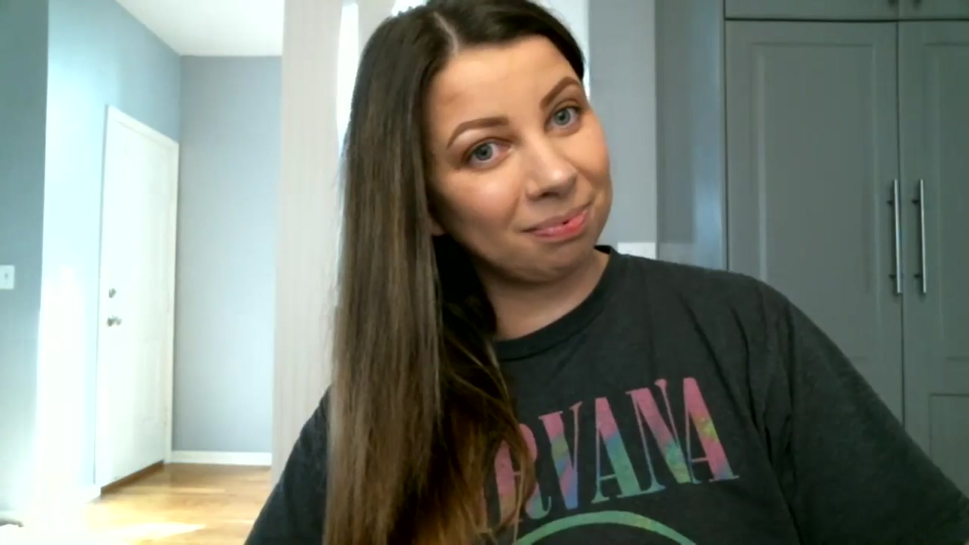 Gallery image thumbnail from Jlove89's myfreecams stream on, 11/16/2024, 19:02 image 7 of 20
