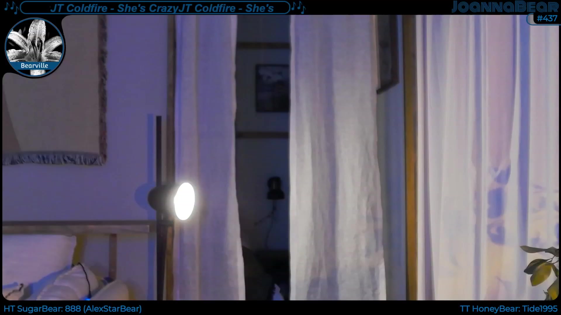 Gallery image thumbnail from JoBearr's myfreecams stream on, 11/17/2022, 02:20 image 11 of 20