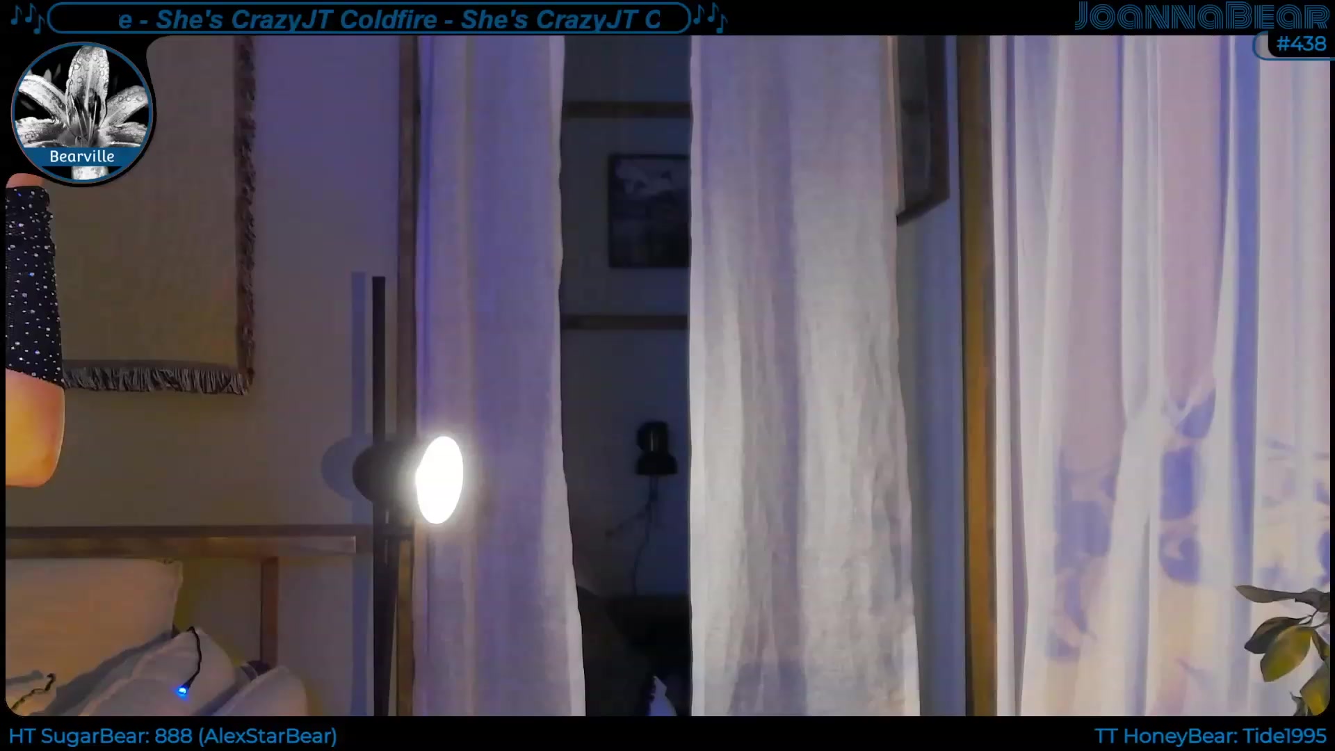 Gallery image thumbnail from JoBearr's myfreecams stream on, 11/17/2022, 02:20 image 5 of 20