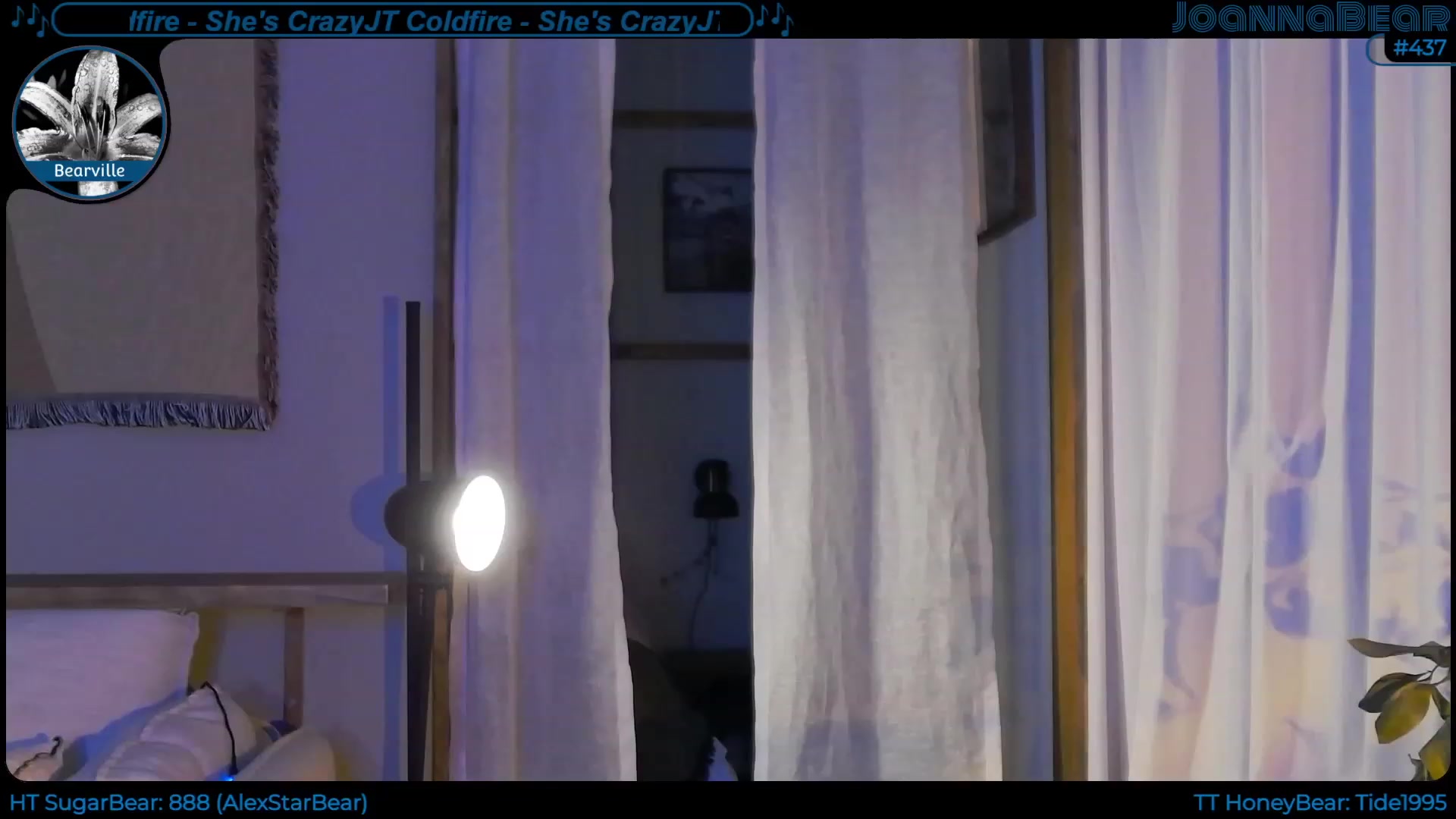 Gallery image thumbnail from JoBearr's myfreecams stream on, 11/17/2022, 02:20 image 7 of 20
