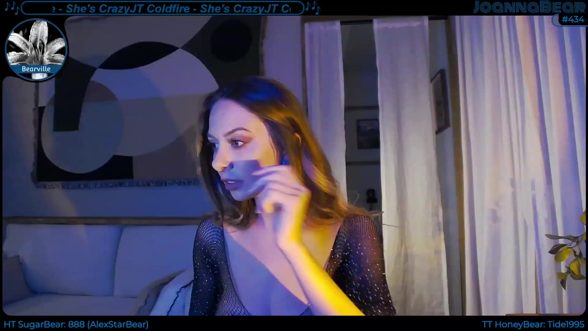 Gallery image thumbnail from JoBearr's myfreecams stream on, 11/17/2022, 02:20 image 3 of 20