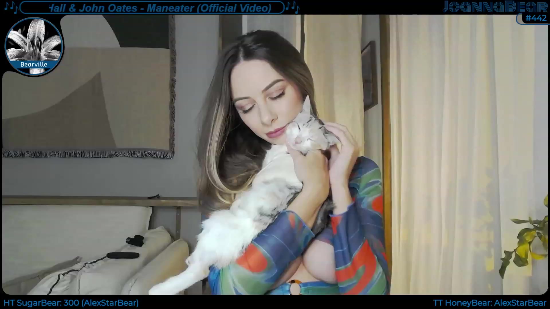 Gallery image thumbnail from JoBearr's myfreecams stream on, 11/19/2022, 01:04 image 14 of 20