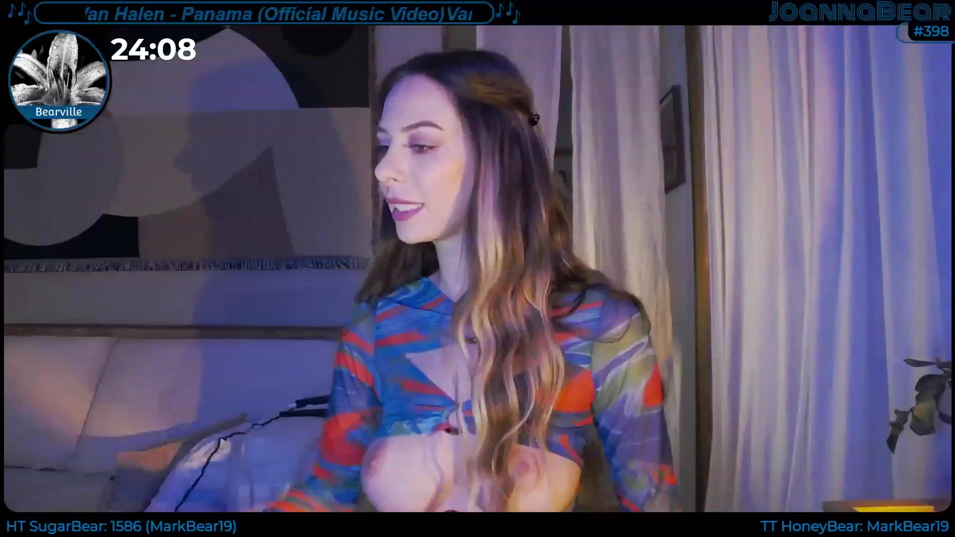 Gallery image thumbnail from JoBearr's myfreecams stream on, 11/19/2022, 01:53 image 8 of 20