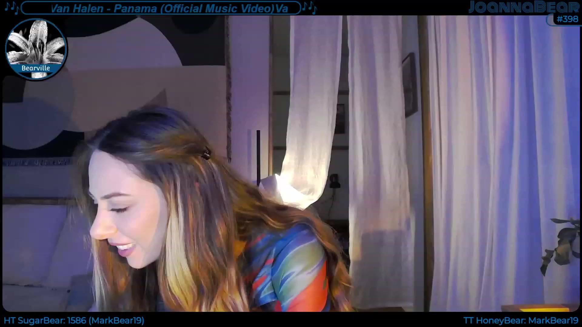 Gallery image thumbnail from JoBearr's myfreecams stream on, 11/19/2022, 01:53 image 2 of 20