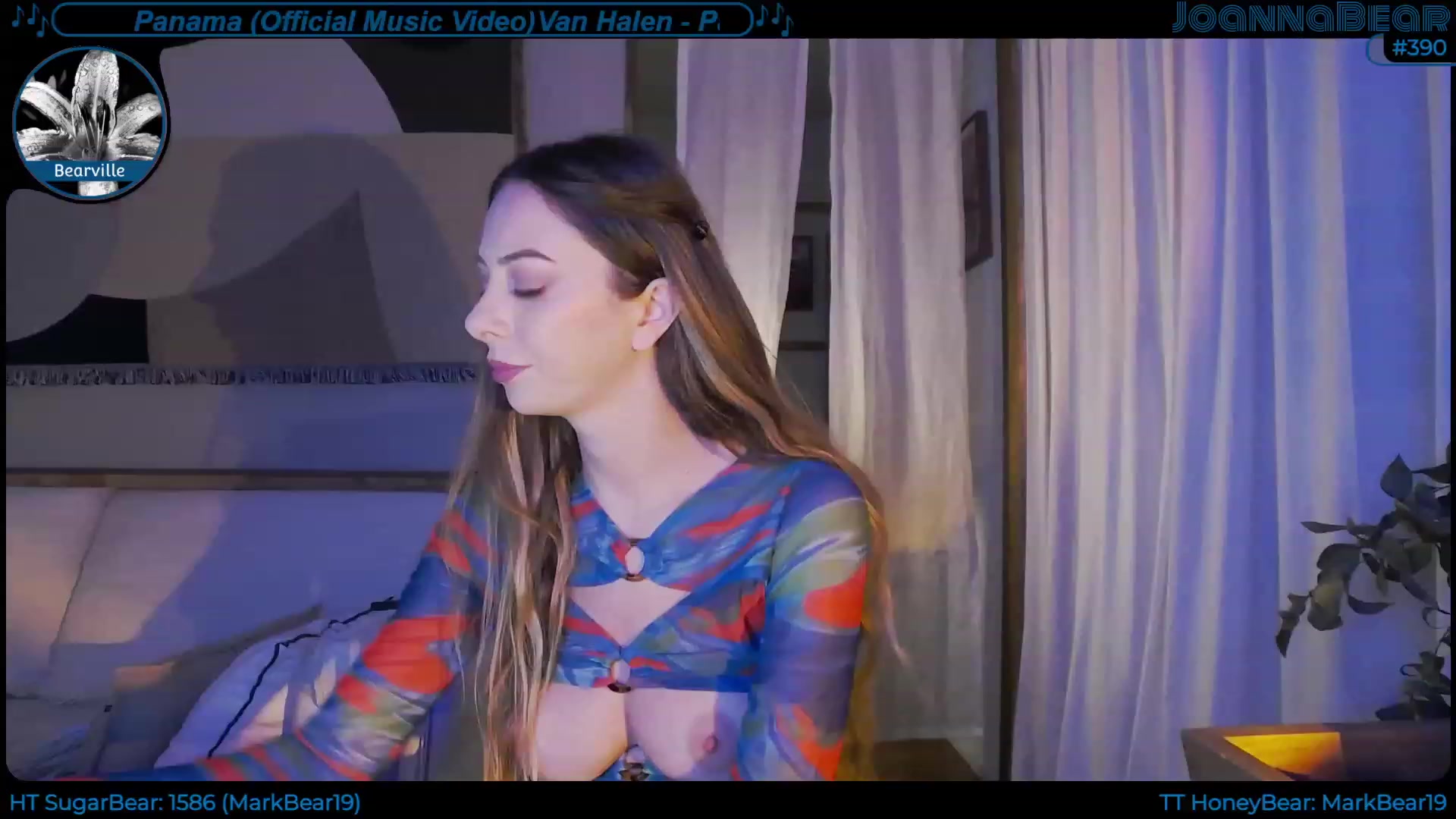 Gallery image thumbnail from JoBearr's myfreecams stream on, 11/19/2022, 02:17 image 10 of 20